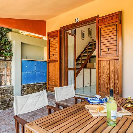 Beautiful Home In Stintino With Wifi
